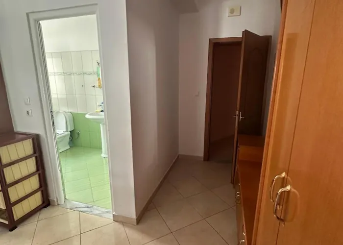 Jimmy Koder Sarandë